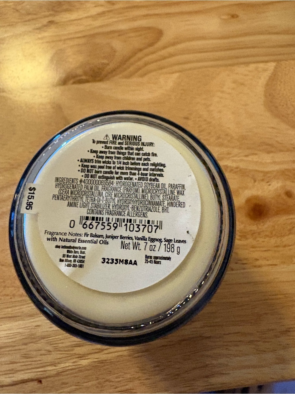 Bath & Body Works White Barn candle 7 oz single wick Under the Christmas Tree - Picture 3 of 3